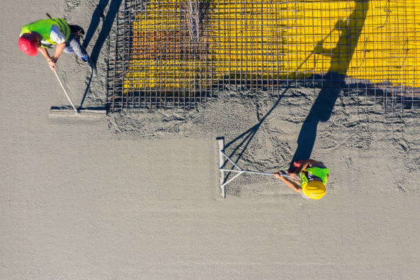 Best Commercial Concrete Contractor  in Kootenai, ID